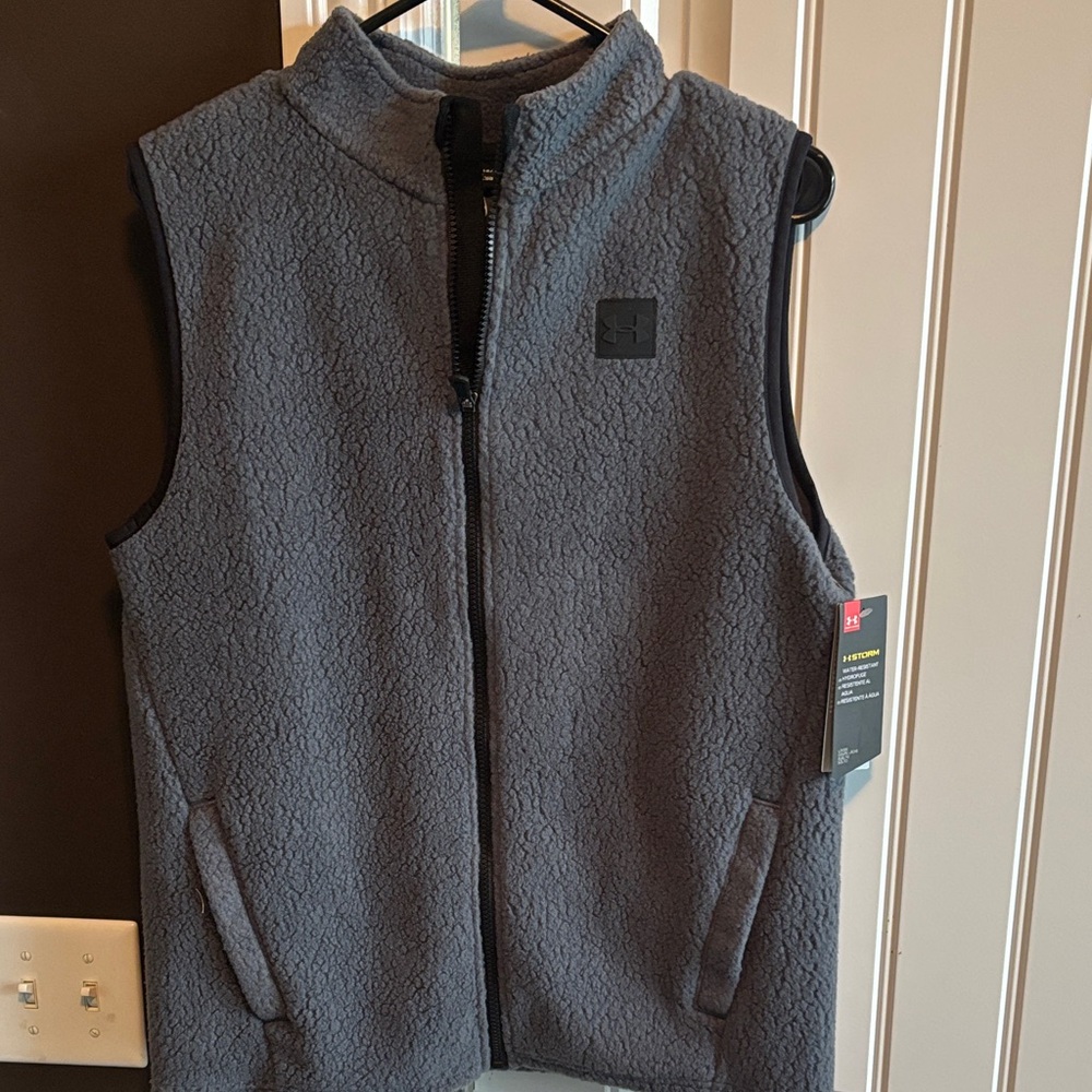 Under Armour Men's Charcoal Fleece Vest